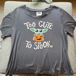 🎃 Starwars Baby Yoda Halloween Sleepwear collection T shirt , Unisex Size: L ✨